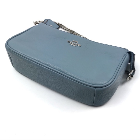 ✖️SOLD✖️Coach Wristlet - Picture 4 of 8